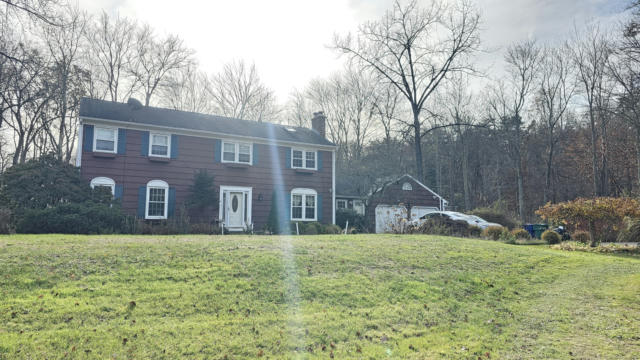 16 FOX CHASE RD, BLOOMFIELD, CT 06002 - Image 1