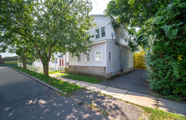 133 HOLLISTER ST, STRATFORD, CT 06615 - Image 1