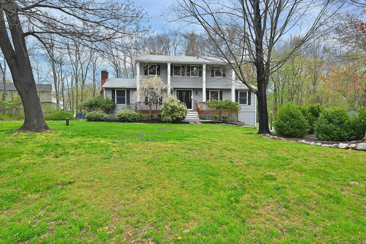 25 PELL MELL DR, BETHEL, CT 06801, photo 1 of 38