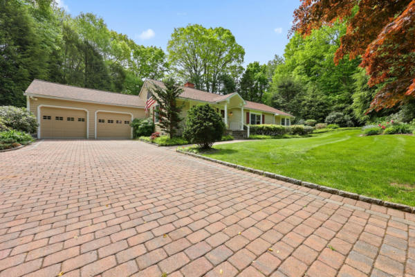 26 BUNKER HILL DR, TRUMBULL, CT 06611 - Image 1