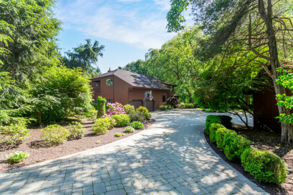 25 LORDS HWY, WESTON, CT 06883 - Image 1