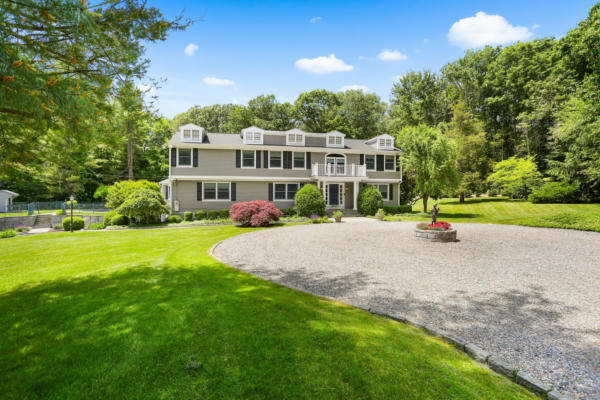 19 GRAY SQUIRREL DR, NEW CANAAN, CT 06840 - Image 1