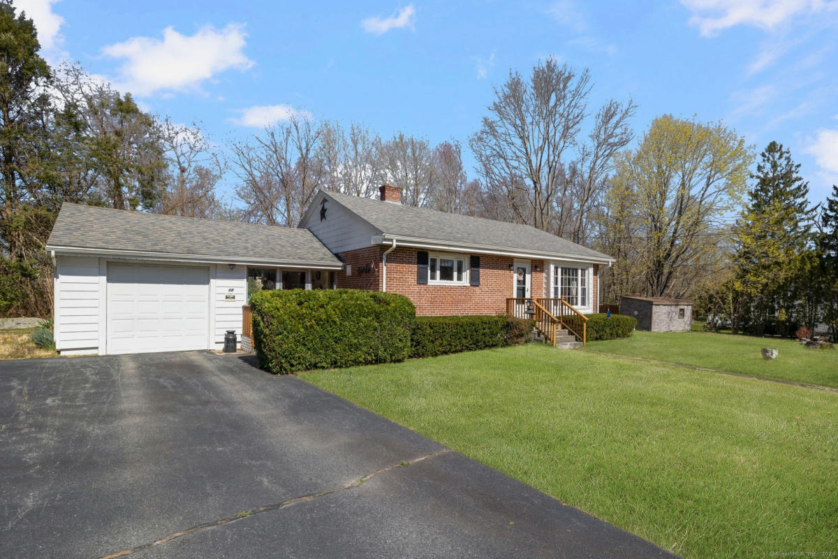 17 CHAMPAGNE ST, PLAINFIELD, CT 06354, photo 1 of 40
